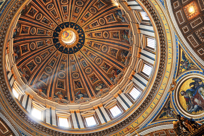 image Italie Rome Interieur de la basilique Saint Pierre 05 as_40850969