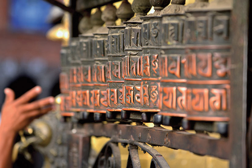 image Tibet Nepal roues de priere  fo
