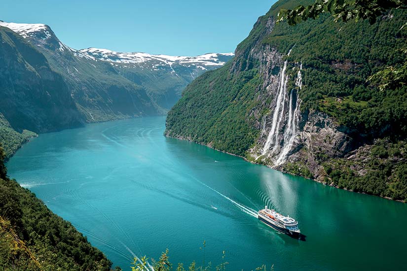 image norvege geirangerfjord seven sisters chutes eau as_515324944