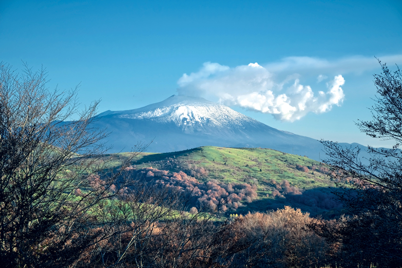italie sicile nebrodi volcan etna 53 as_96039611