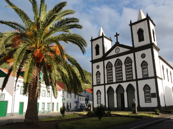 (image)image portugal acores eglise